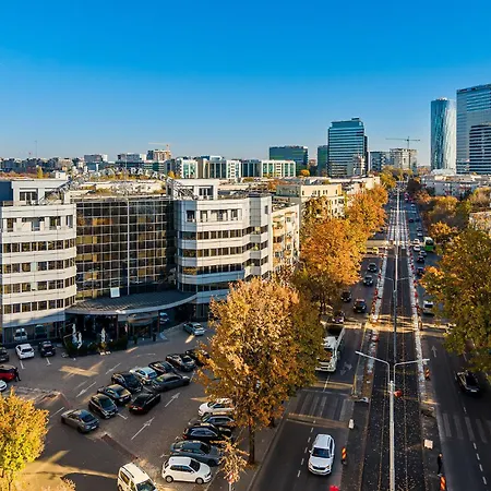 Crystal Palace 4* Bucureşti