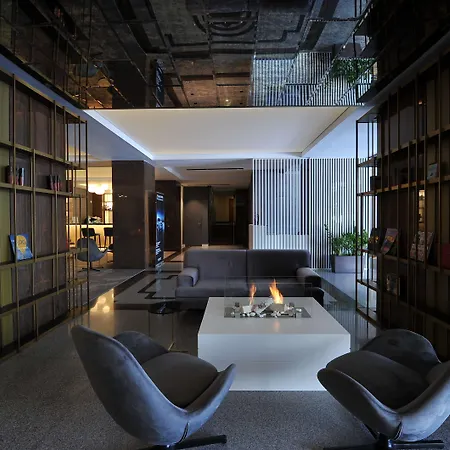 Crystal Palace 4* Bucureşti