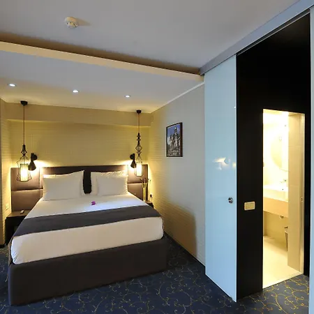 Crystal Palace Hotel Bucureşti