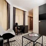 Hotel Crystal Palace 4*