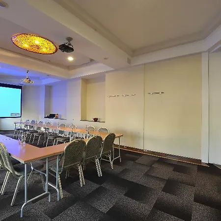 Crystal Palace Hotel Bucharest