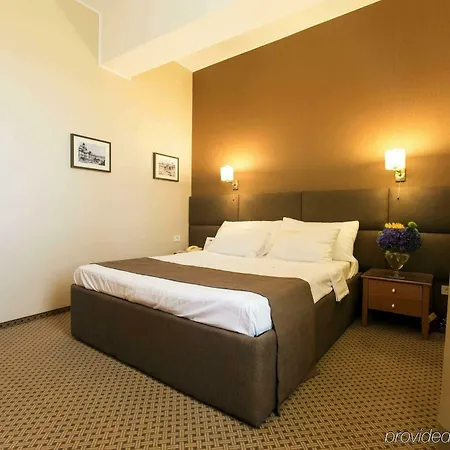 Crystal Palace 4* Bucharest