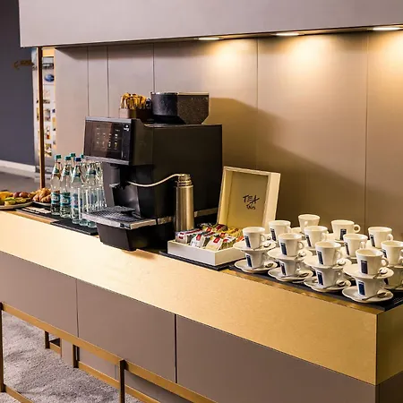 Crystal Palace Szálloda