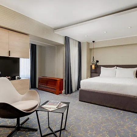 Crystal Palace Бухарест