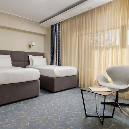 Crystal Palace 4* Bukarest