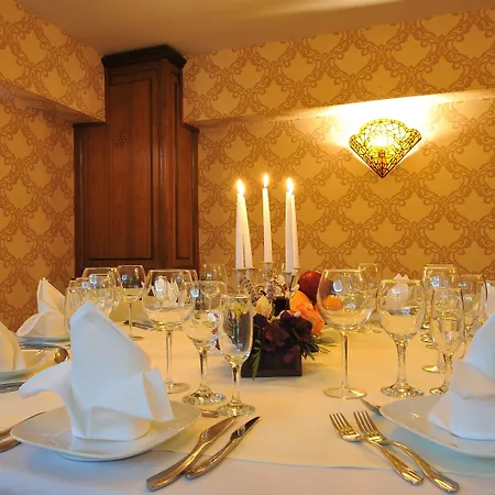 Hotel Crystal Palace