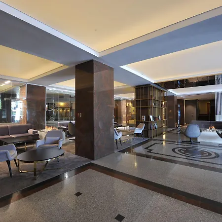 Crystal Palace Hotel 4*