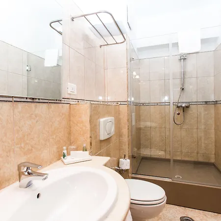 Hotell Crystal Palace