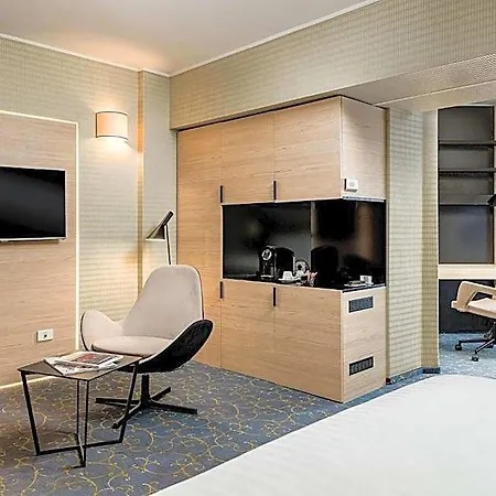 Hotell Crystal Palace 4*