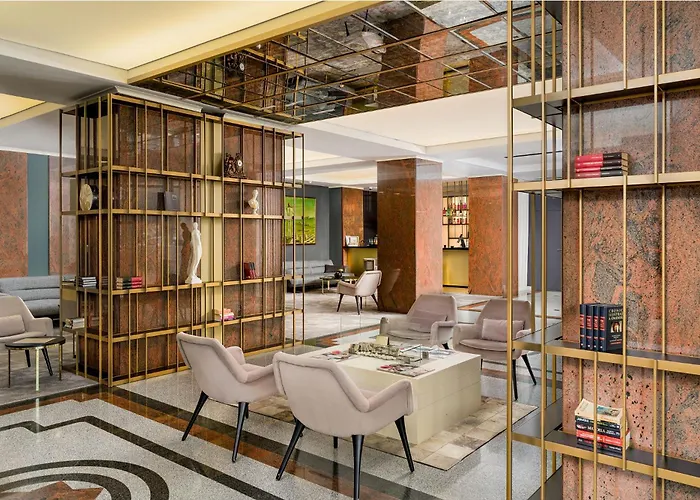 Hotel Crystal Palace