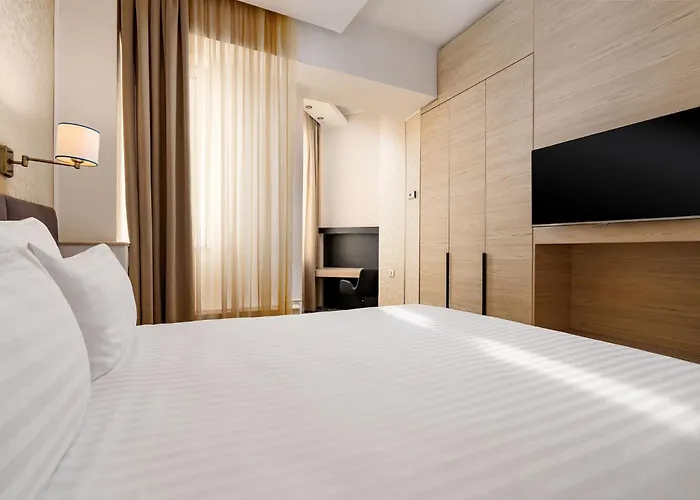 Crystal Palace Βουκουρέστι