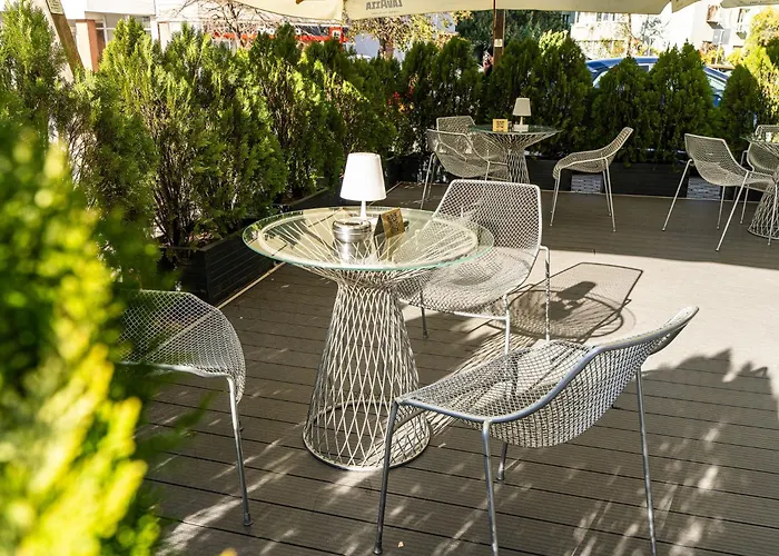 Hotel Crystal Palace Boekarest