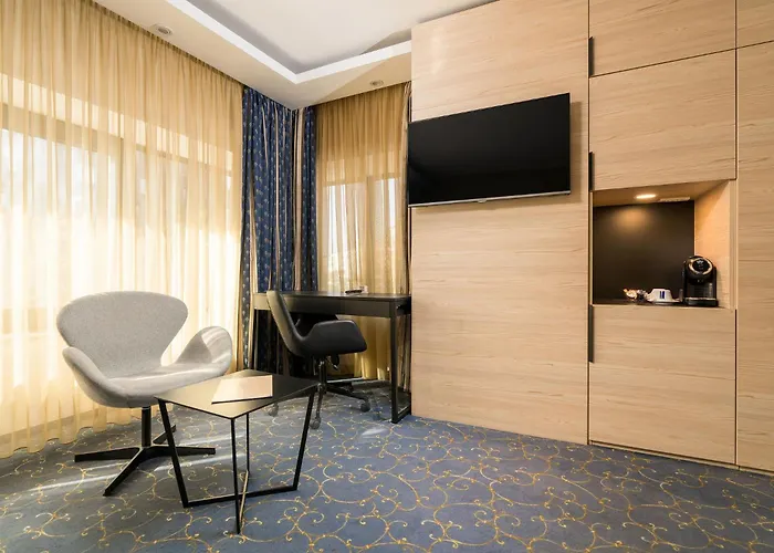 Hotel Crystal Palace Boekarest