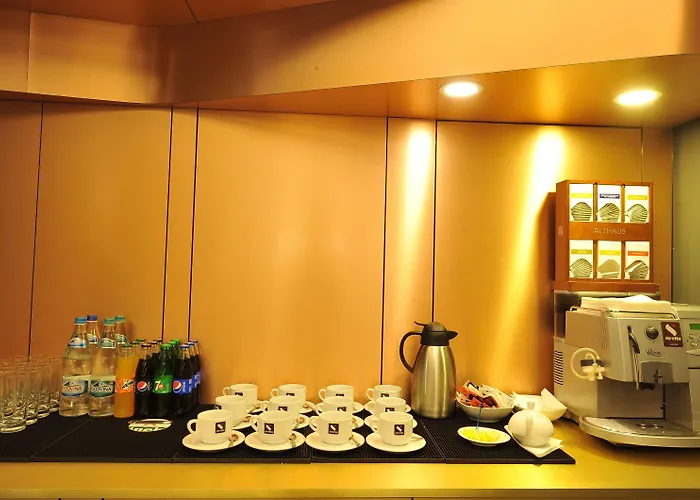 Hotel Crystal Palace Boekarest