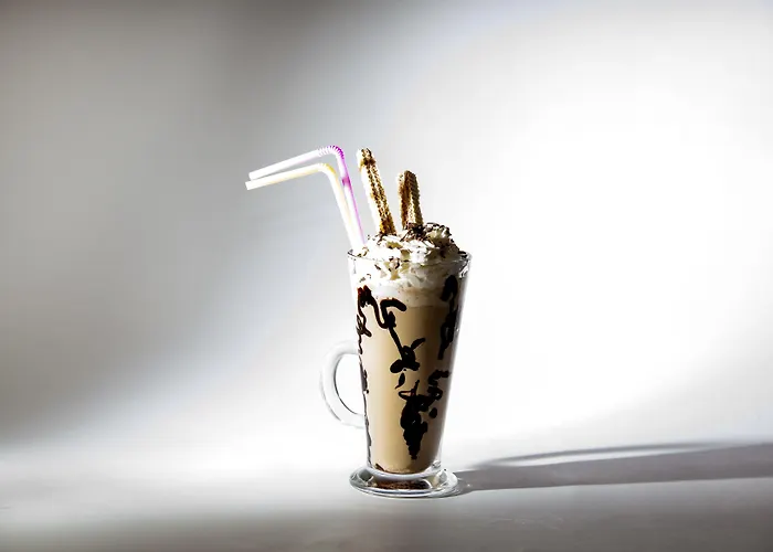 Crystal Palace Hotel 4*