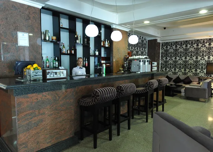 Crystal Palace Hotel Boekarest