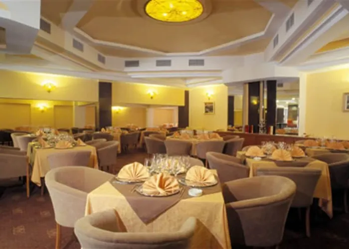 Crystal Palace Βουκουρέστι