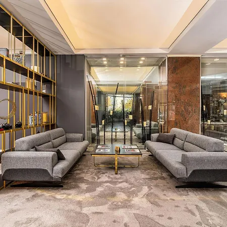 クリスタル パレス 4*