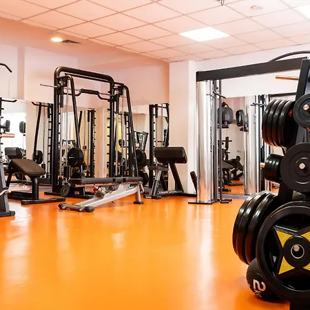 クリスタル パレス ホテル 4*