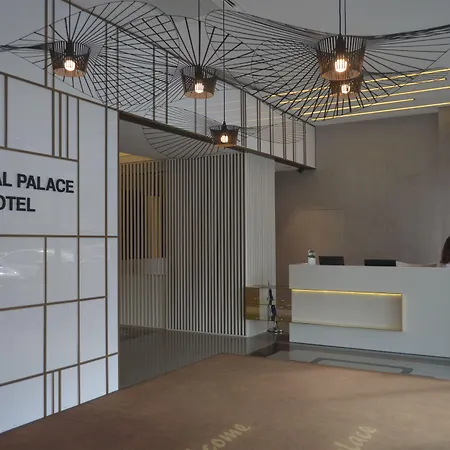 ホテル クリスタル パレス 4*