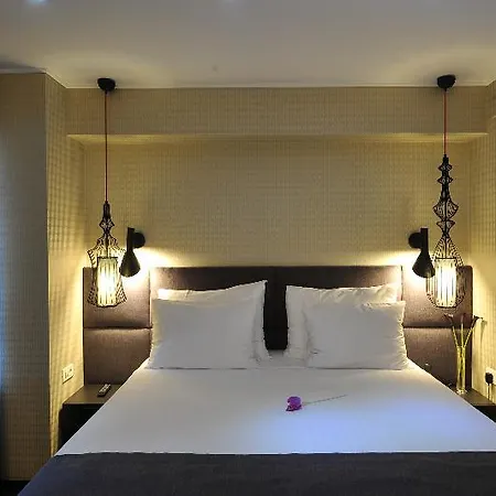 Crystal Palace Hotel 4*
